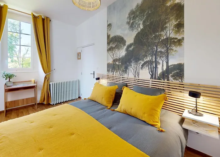 Bed & Breakfast Domaine De L'eau Partie Carentan